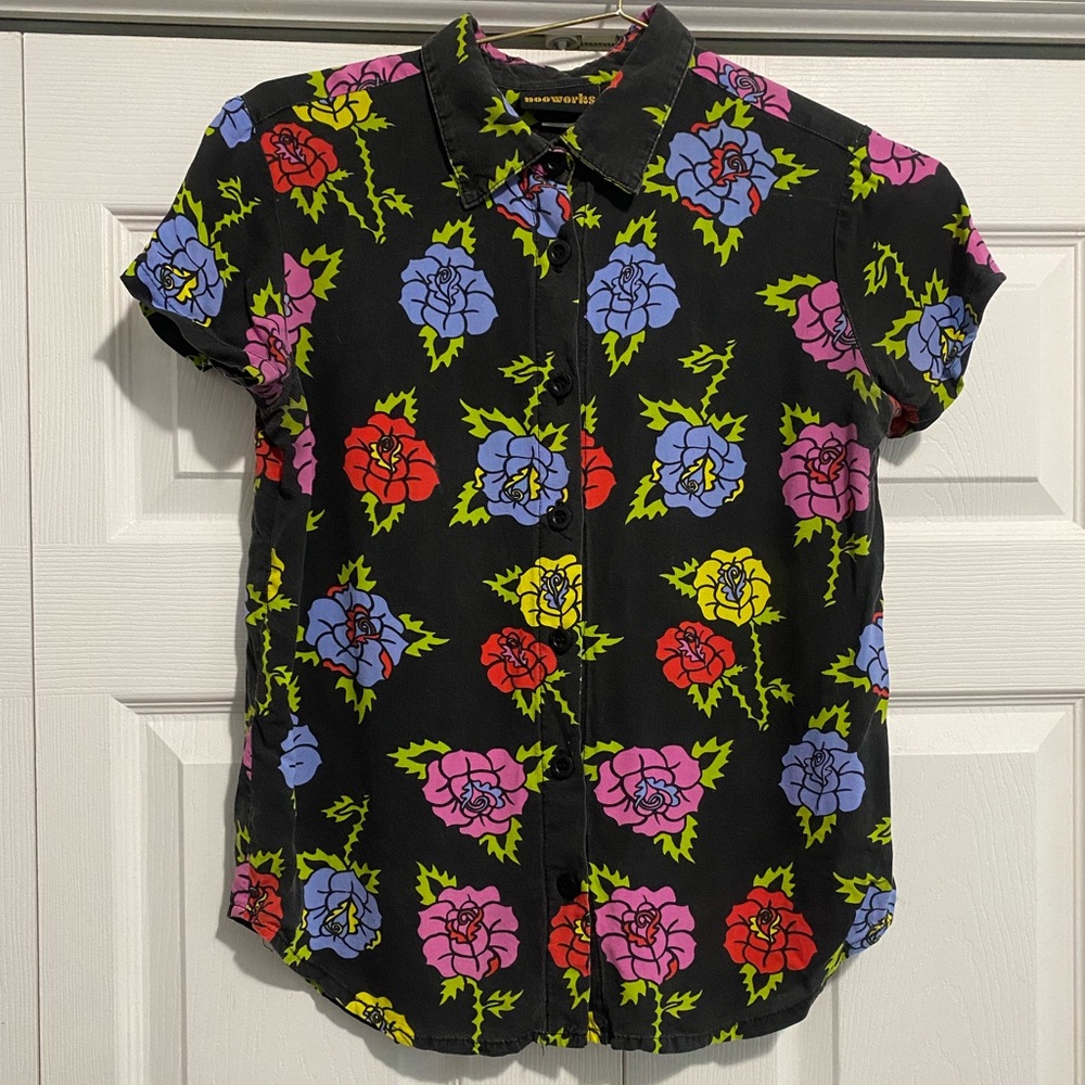 Nooworks Cotton Rose Pattern Short Sleeve Button Up